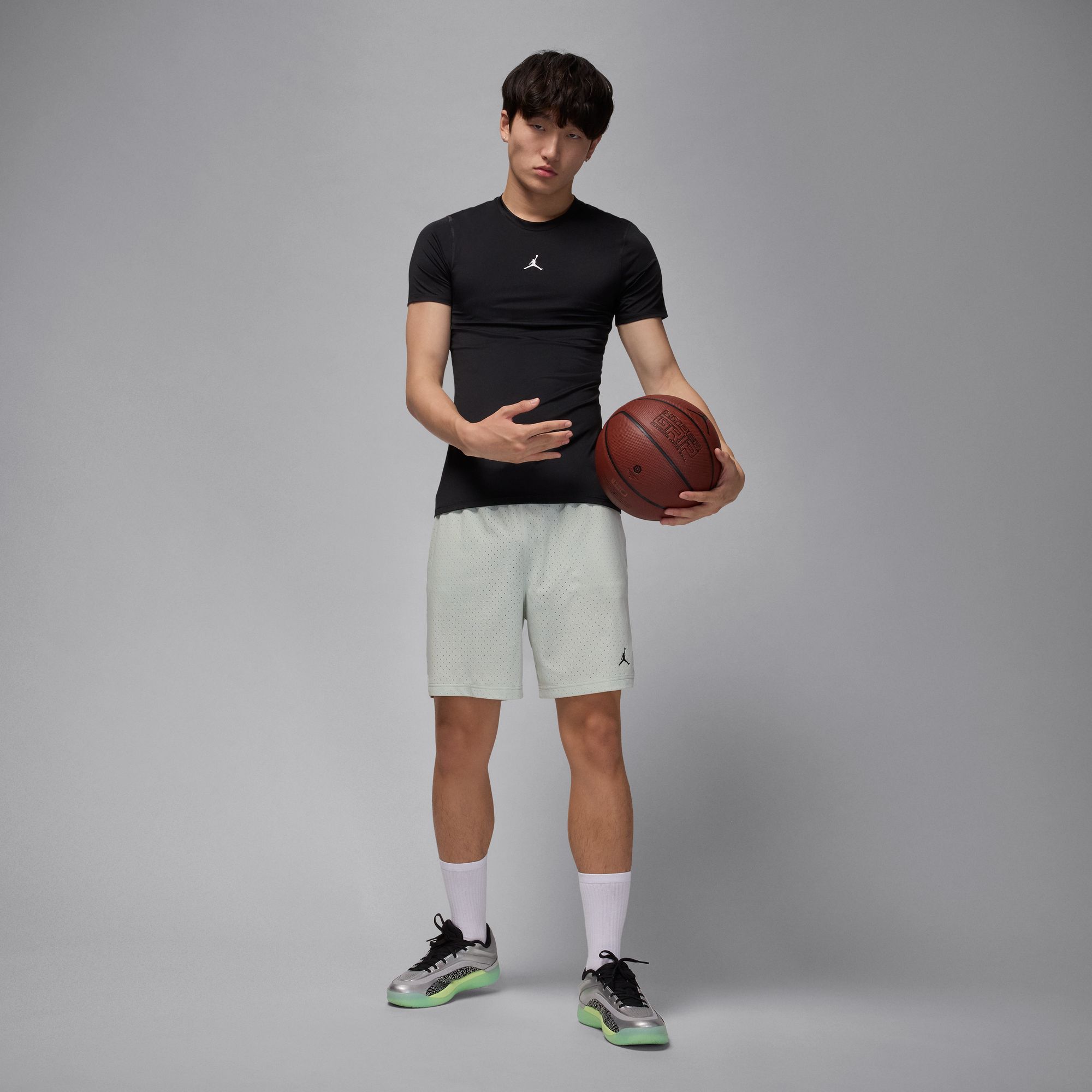 조던 스포츠 드라이핏 베이스레이어 숏슬리브 탑 블랙